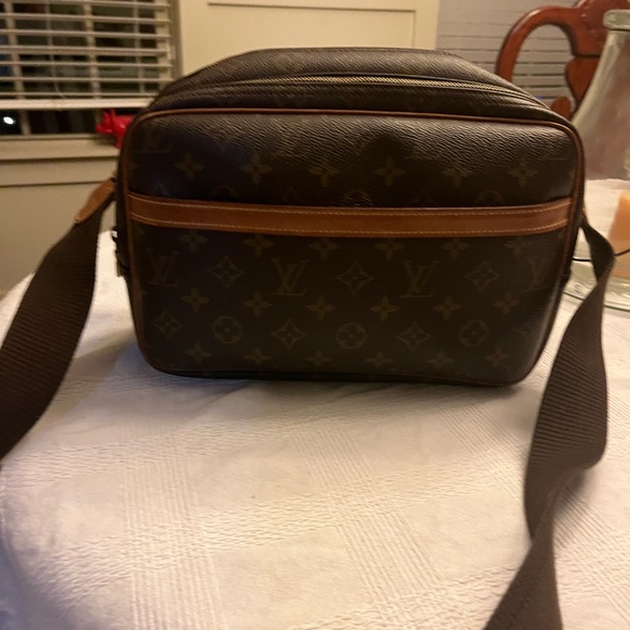 Louis Vuitton Reporter PM Satchel